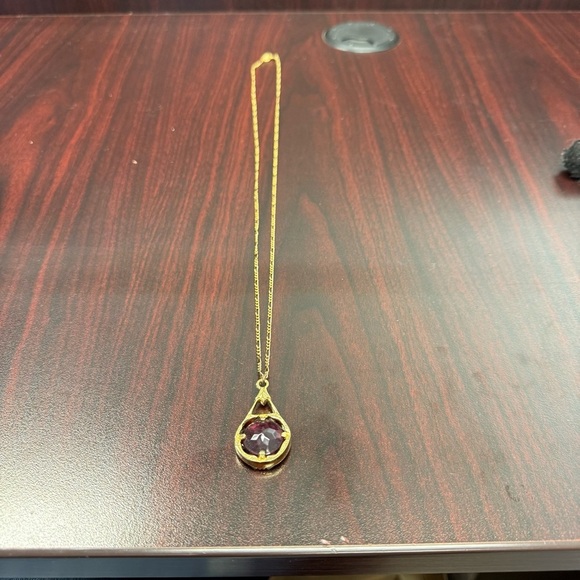 Avon “Antique Moments Pendant”Goldtone/Purple Layered Necklace NIB 1992 - Picture 3 of 7